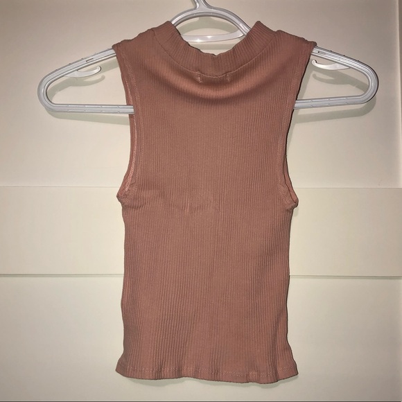 Dusty pink tight tank top - Picture 2 of 3